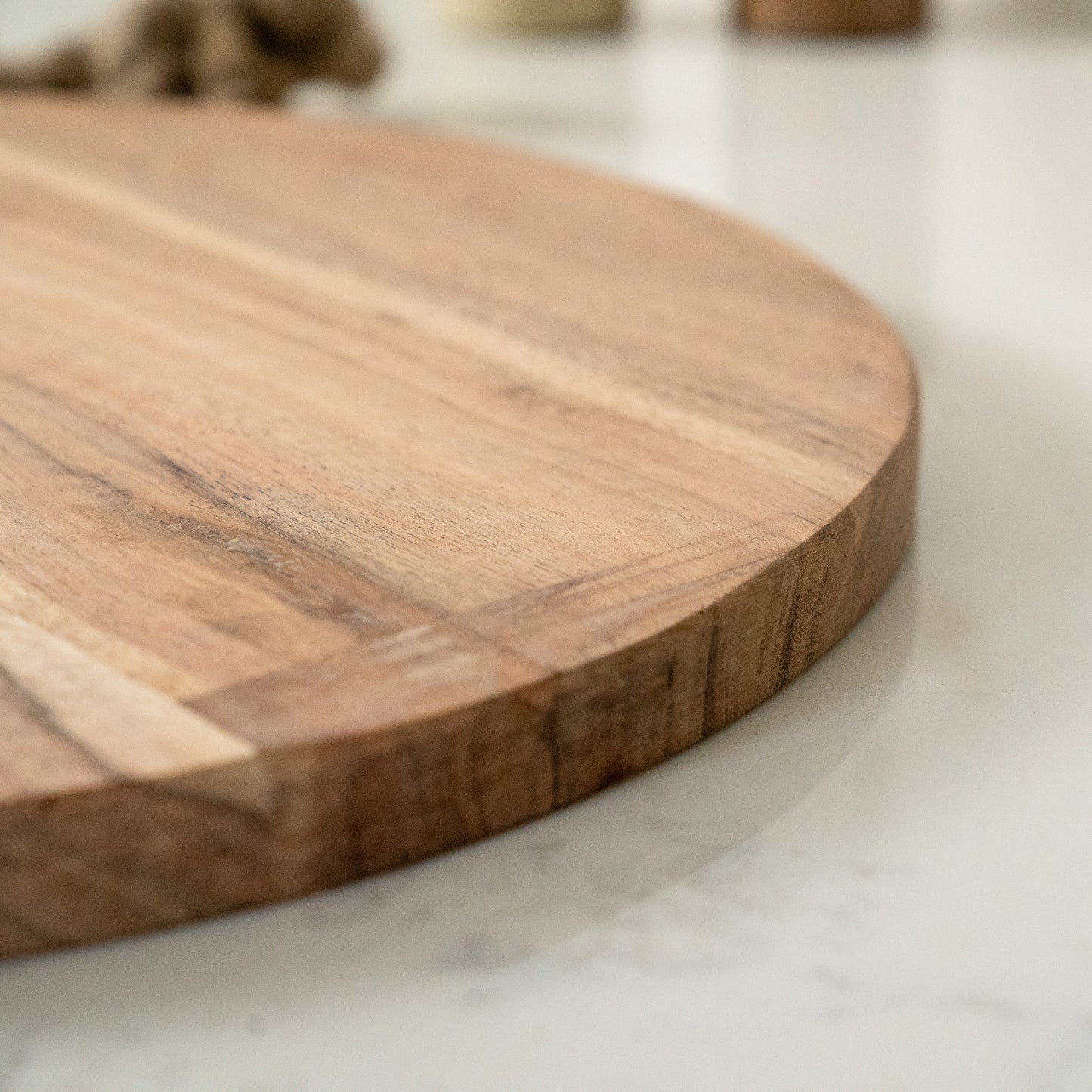 Round chopping board with tie aw103