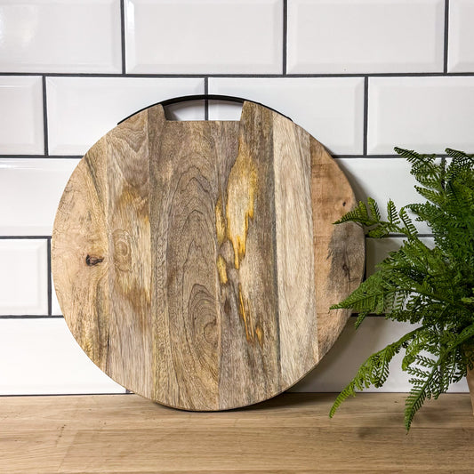 Round Mango Board with metal detail AW-816